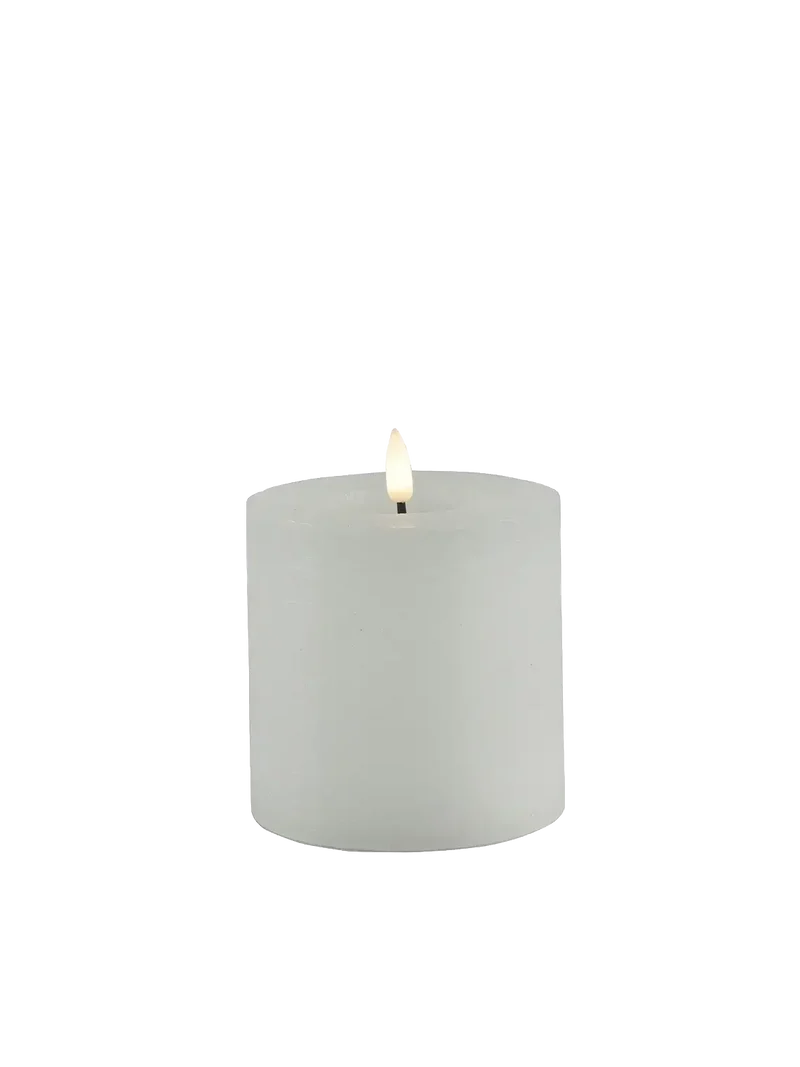 LED-Stumpenkerze rustikal Ø 10 cm "Lyon" Weiß