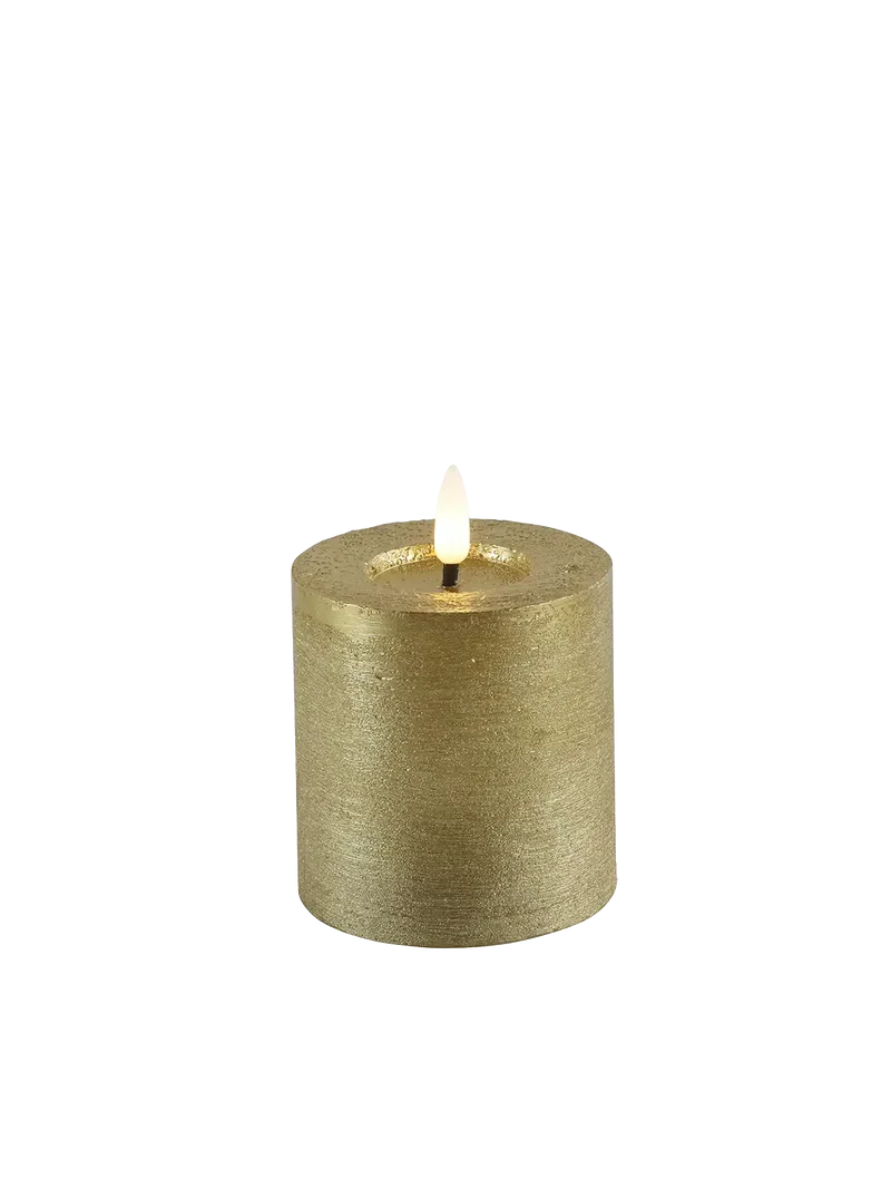 LED-Stumpenkerze rustikal Ø 7,5 cm "Lyon" Gold