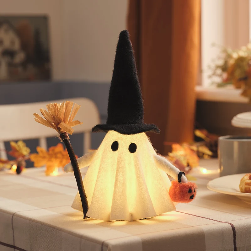 Gloria der Geist LED-Halloween Deko mit Hexenhut und Korb