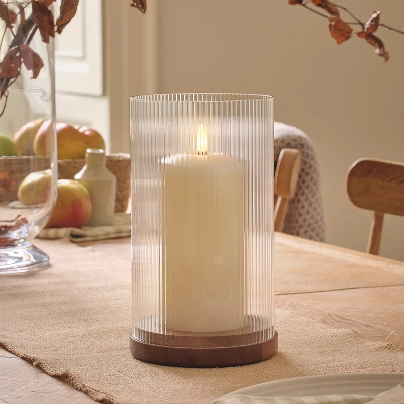 Großes TruGlow® LED-Windlicht mit Fernbedienung & geriffeltem Glas