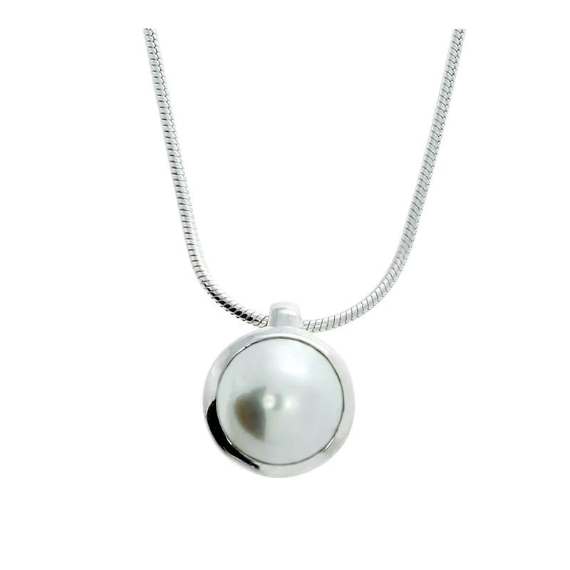 Perle Kettenanhänger rund mit Kette Silber