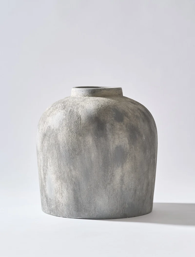 Amor Vase - Grey