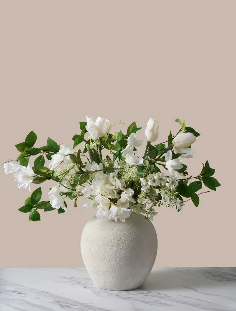 Faux Arrangement - Tulip & Agapanthus White