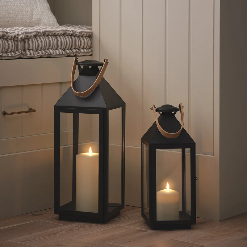 2er Set Brixham TruGlow® LED-Laternen aus Metall mit Griffen in Lederoptik
