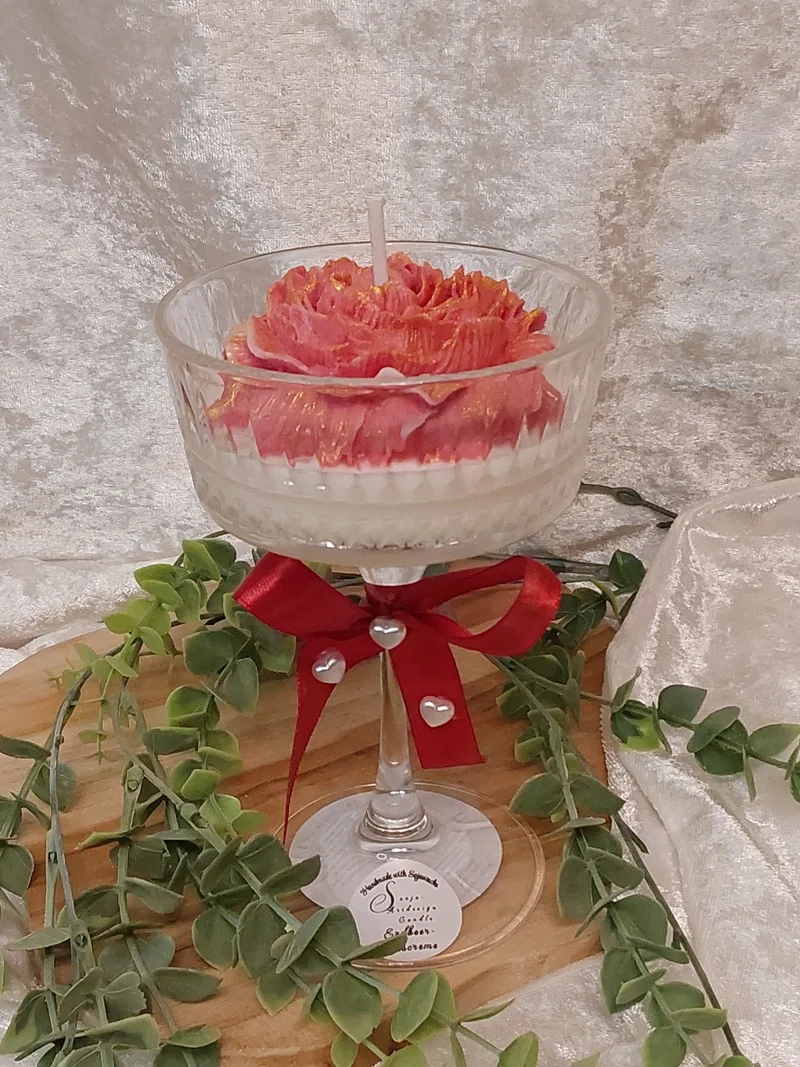 Erdbeer-Eiscreme-Blüten-Duftkerze