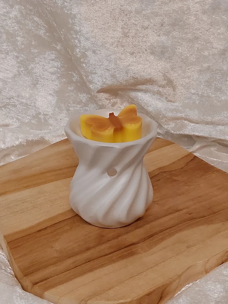 Gedrehte Duftlampe
