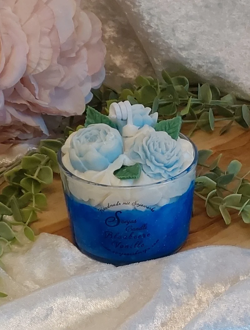 Blaubeere Vanille Traum mit Herz Duftkerze