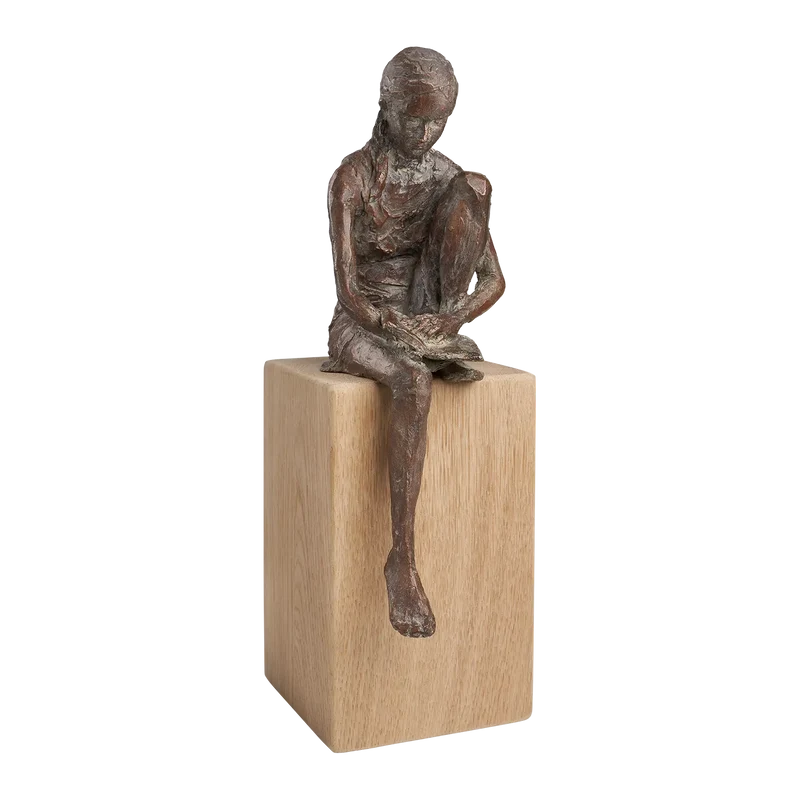 "Lesende", Bronze, mit Eichensockel
