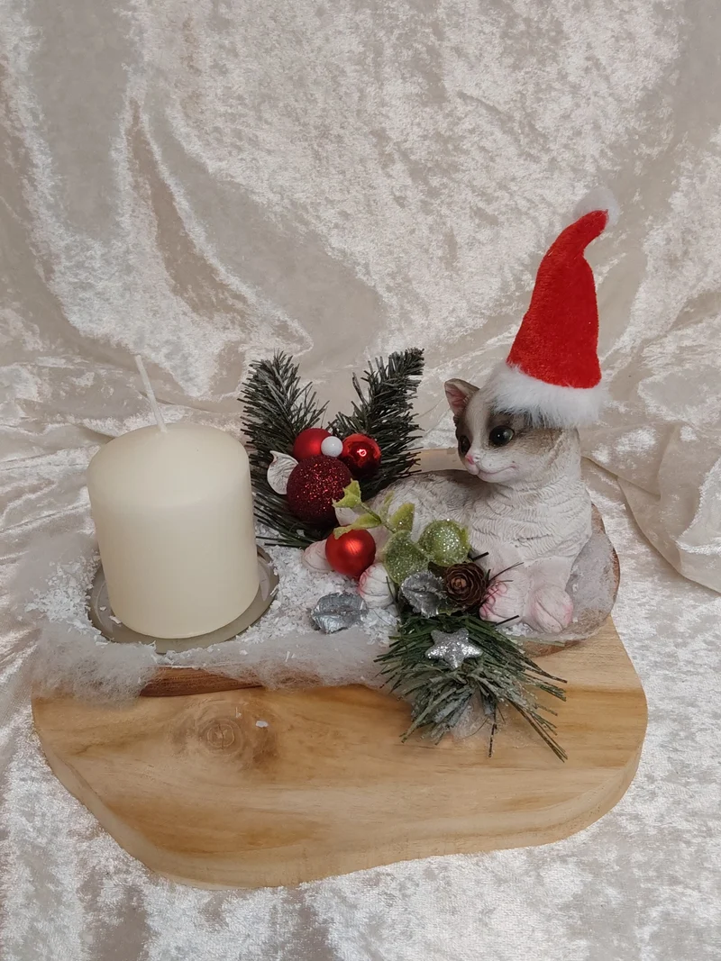 Kleines Weihnachtsgesteck für Katzenliebhaber
