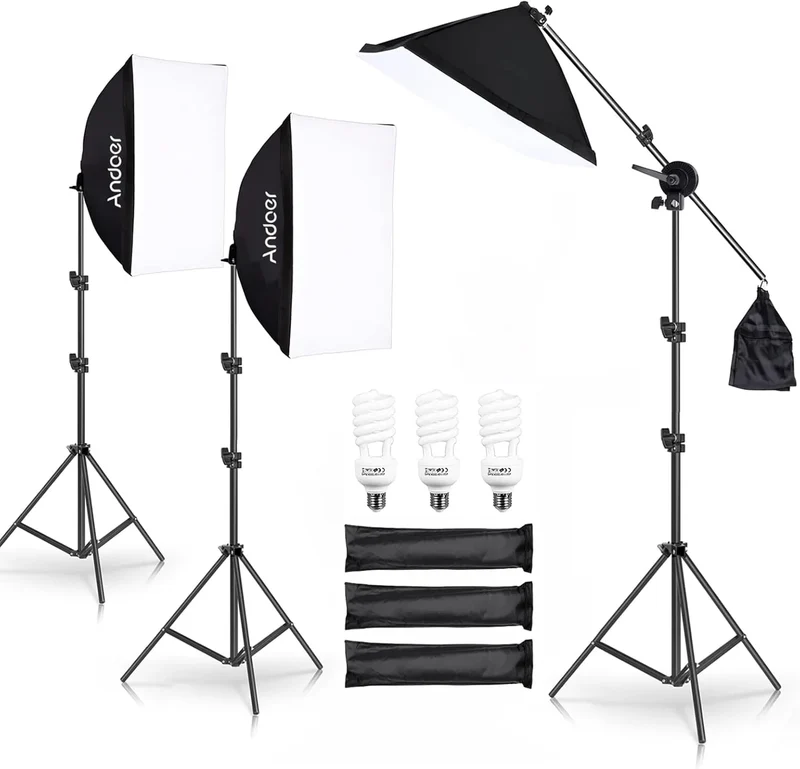 Fotostudio Set mit 3 Softboxen, 3x 65W Tageslichtlampen, Stativen, Galgenstativ und Tragetasche