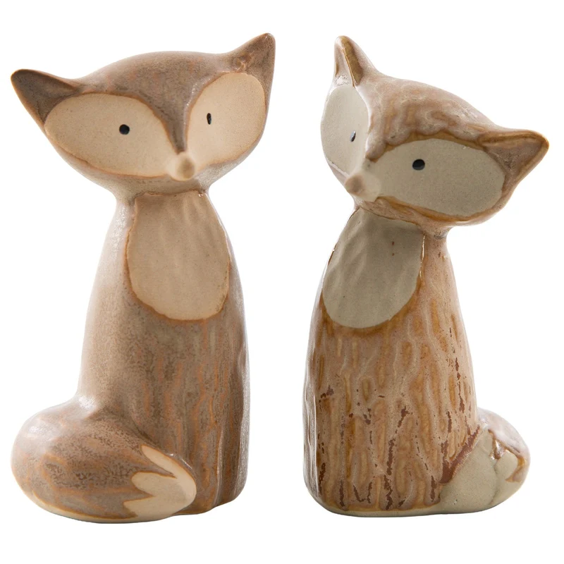 Logbuch-Verlag Fuchs Figuren 2er Set – aus Steingut – Beige – 9 cm hoch – Deko-Füchse im natürlichen Look – Herbstdeko, Tischdeko, Fensterbank-Deko