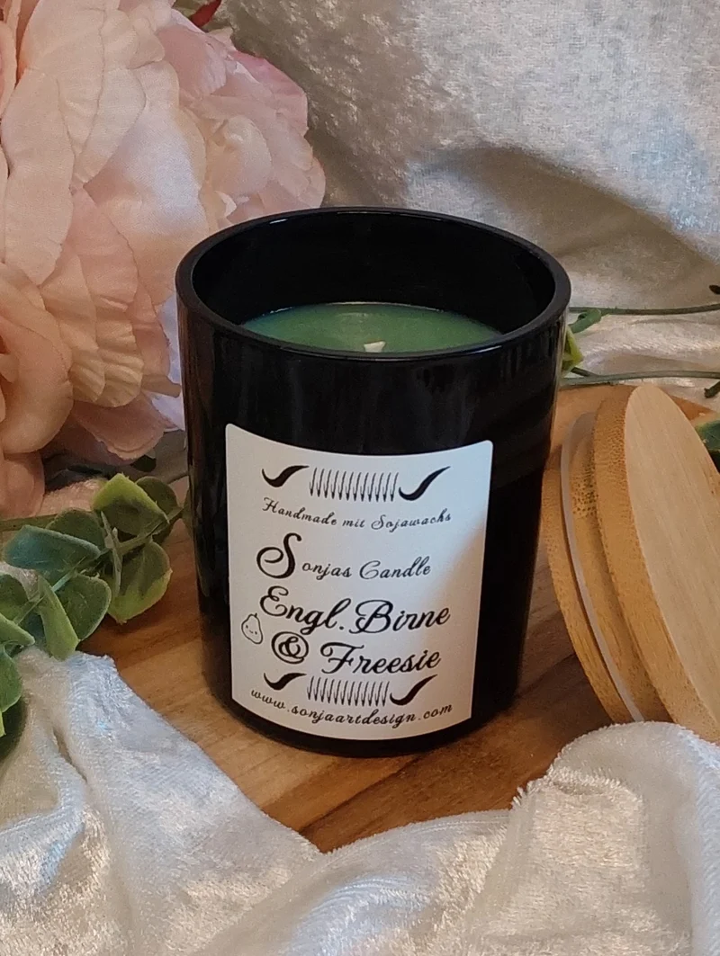 Duftkerze Englische Birne & Freesie