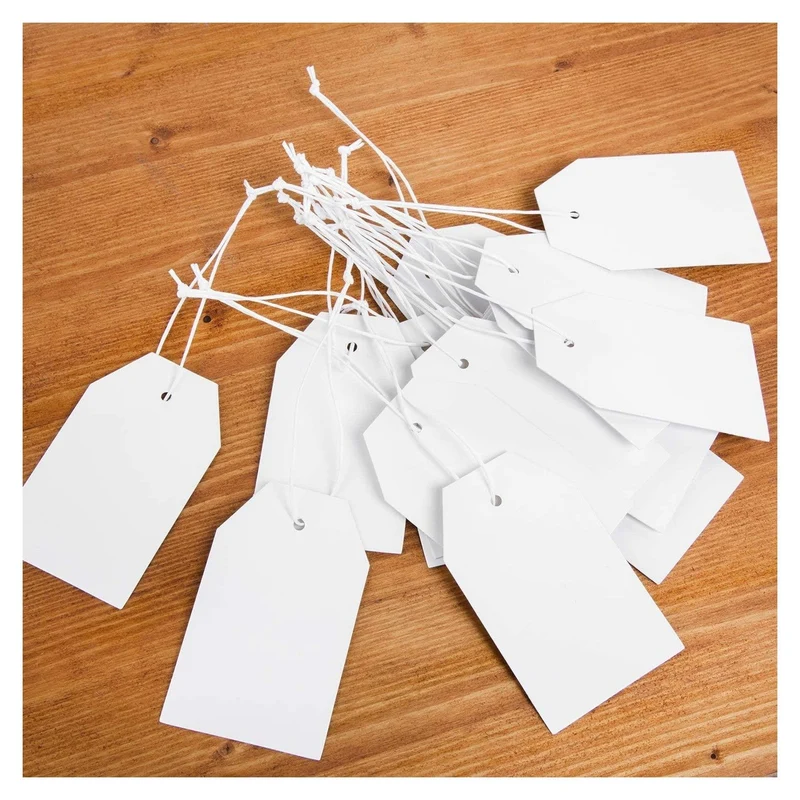25 Papieranhänger aus Kraftpapier - 9 x 5,5 cm weiß blanko - zum Aufhängen