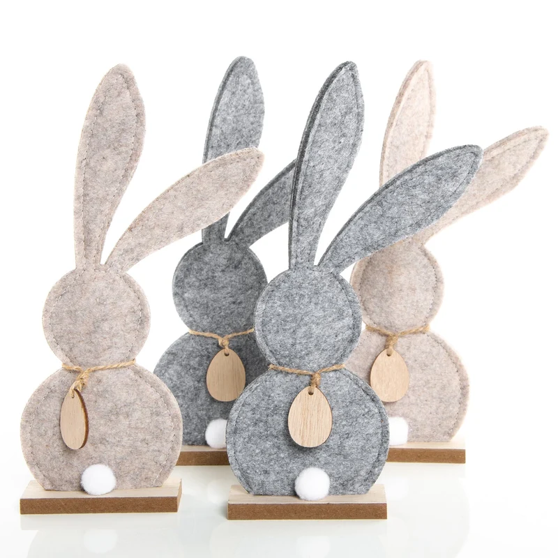 Logbuch-Verlag 4 Osterhasen Figuren aus Filz auf Holzsockel beige + grau - Hasen Osterfiguren zum Hinstellen 25,5 cm