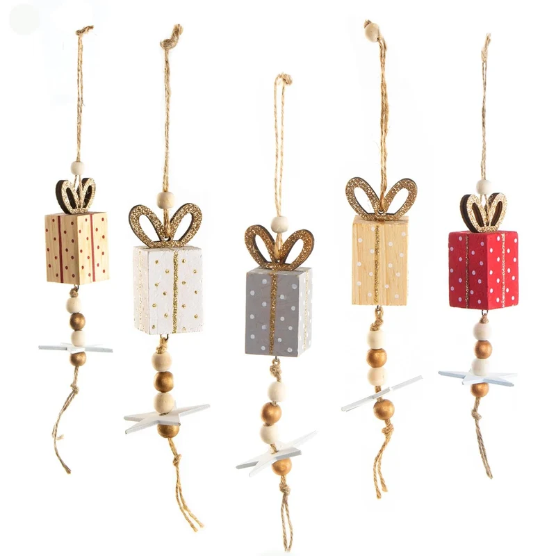 5 Geschenke Weihnachtsanhänger - 12 cm bunt aus Holz