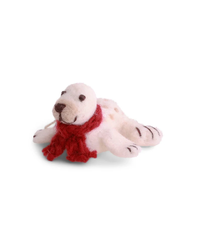 Winterliche Seehund Filzanhänger von Gry & Sif
