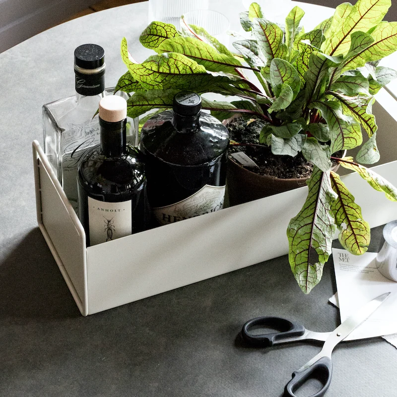 ferm LIVING Plant Box Small | Blumenkasten aus Metall