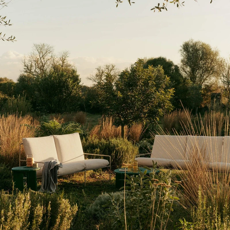 Sofa Desert 2-Sitzer Pure Bouclé/Cashmere Outdoor - ferm LIVING