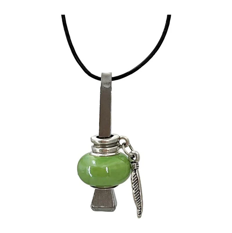 Hufnagel Schmuck mit grüner Porzellanperle und Feder