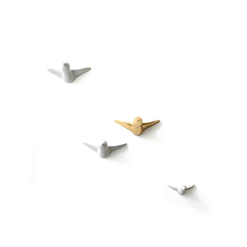 Wandskulptur - kleiner Vogelschwarm (4 Stk., weiß, gold)