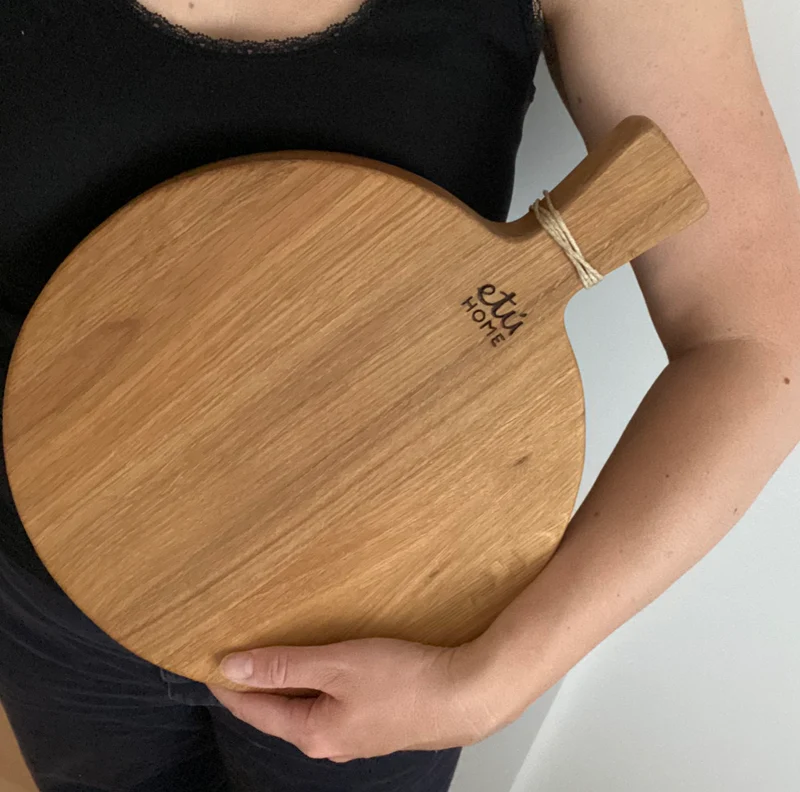 Rundes Holzbrett im Italian Style