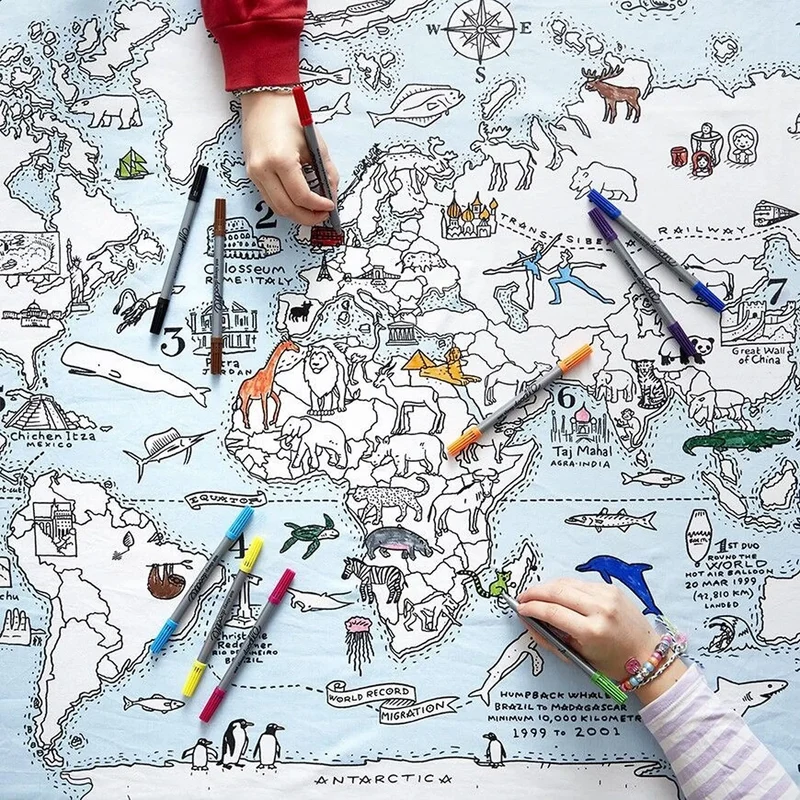 Color In World Map Baumwolltischdecke