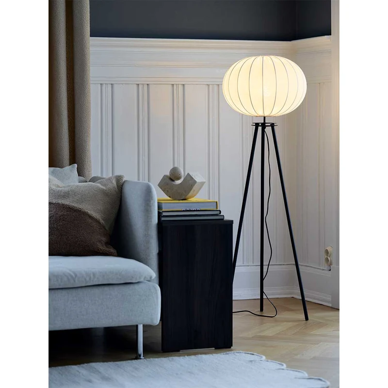 Elegante Stehlampe Wohnzimmer 125cm