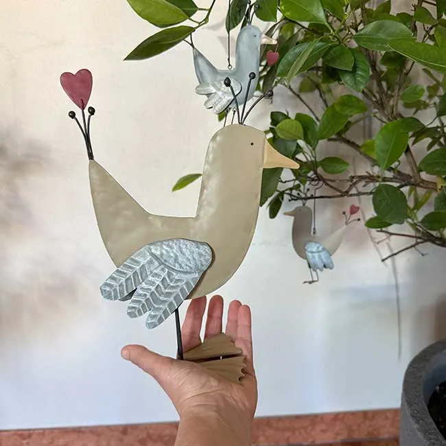 Vogel mit Herz