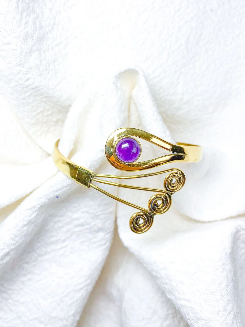 Velora Cuff