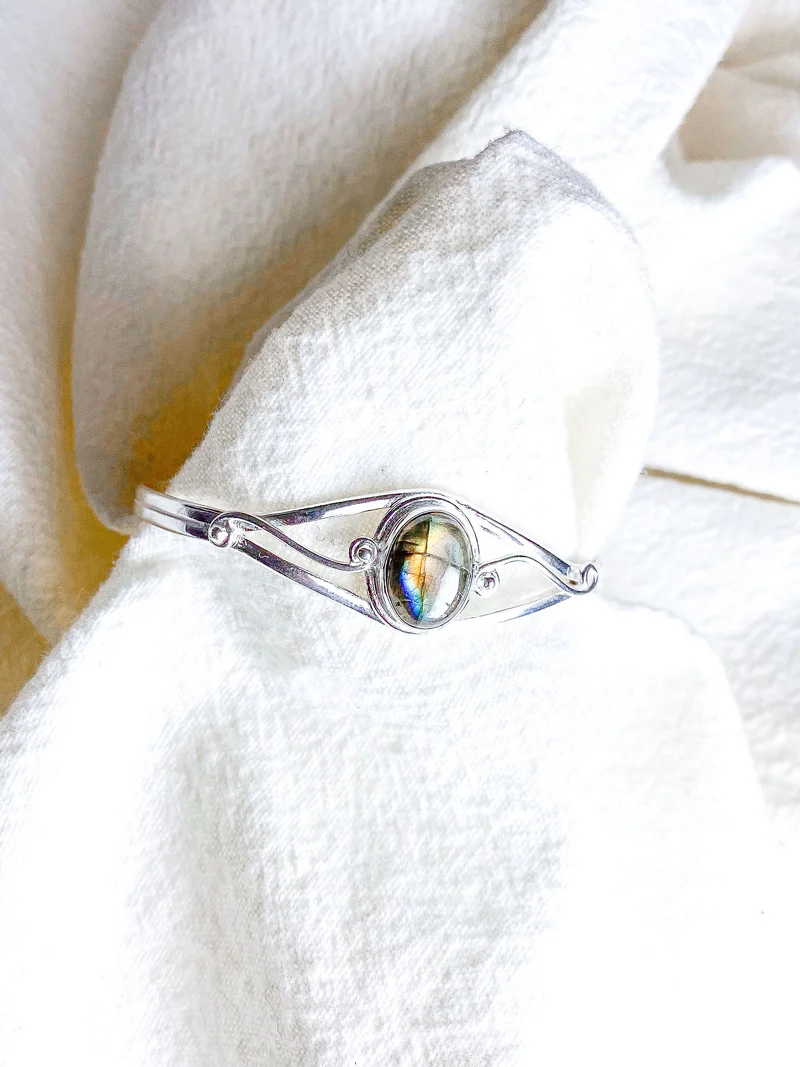 Horizon Cuff
