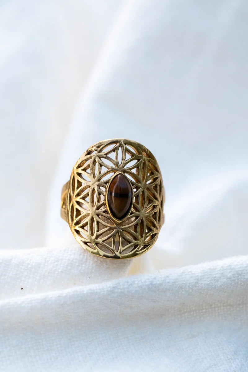 Messingring mit Kristall