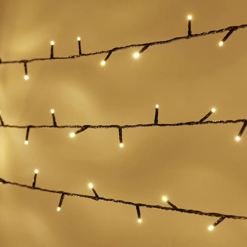 Essential Connect 20m 200er LED Lichterkette warmweiß koppelbar grünes Kabel
